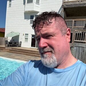 Meet your Posher, Tony